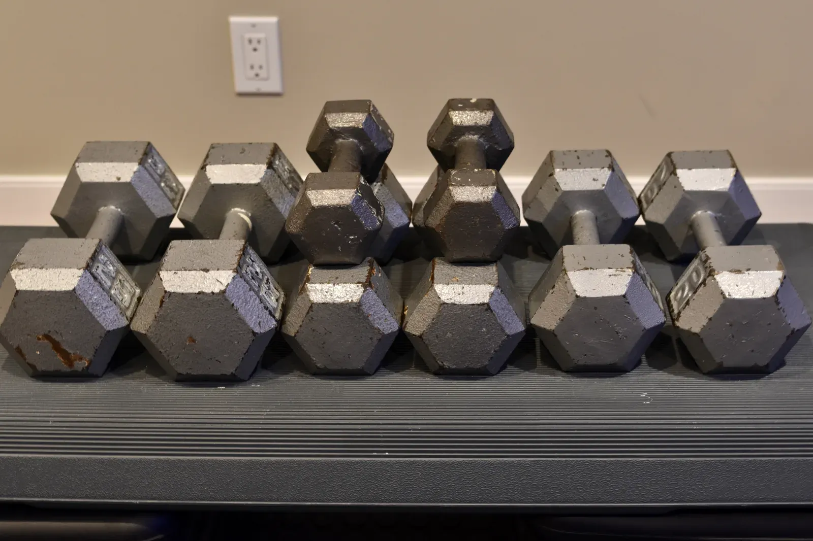 Home gym weights and equipment for healthy resolutions, the setup to compare against hiring a trainer